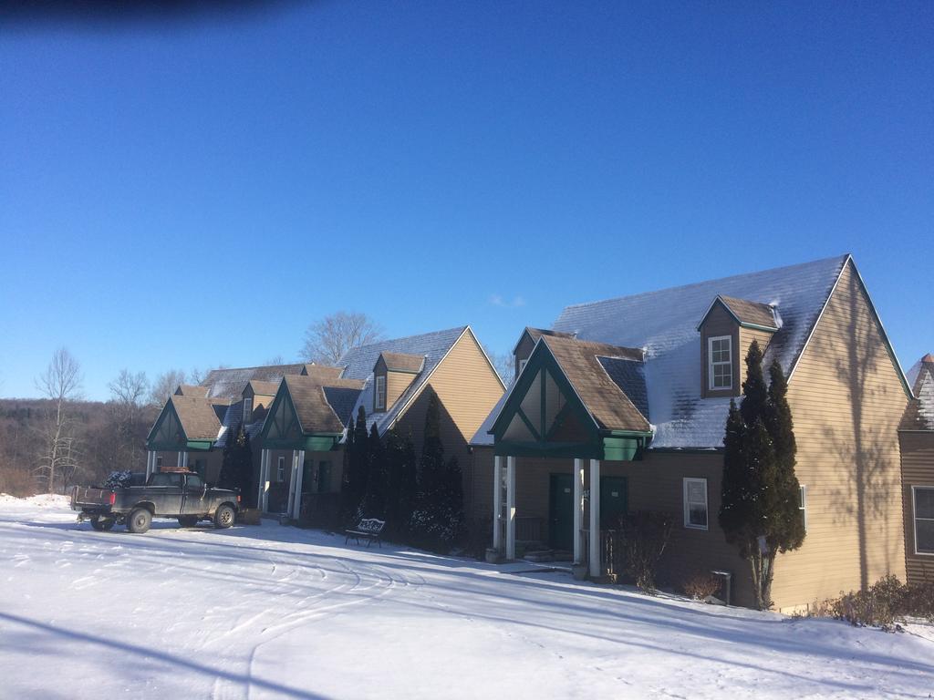 Spruce Hill Inn & Cottages Mansfield Kültér fotó